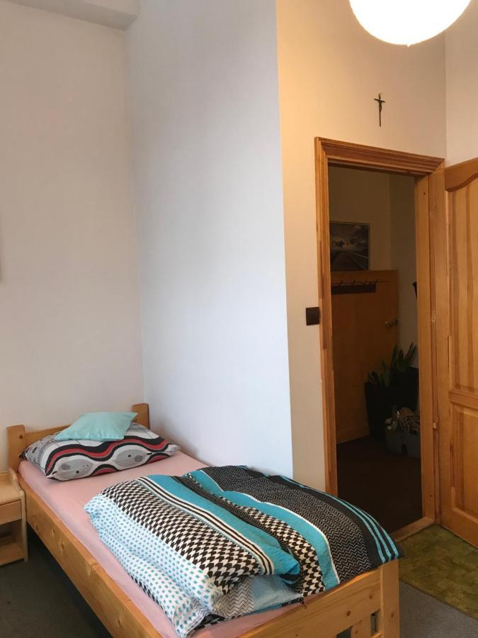 A3Apartament 2 Pokojowy Aneks Kuchenny 2 Lazienki Wlasne Na Korytarzu Villa Jumper Pobyt Na Termach Dla 2 Osob Gratis Закопане Экстерьер фото